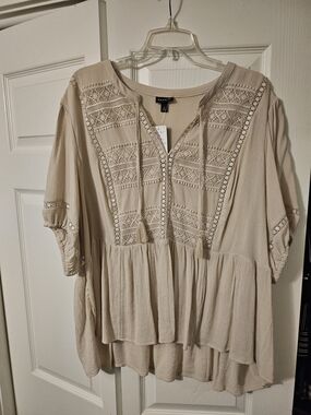 Torrid Cream Crochet Boho Peasant Tunic Top